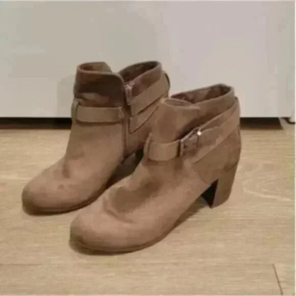 Tan Ankle Boots with Buckle Detail Size 8 - Picture 5 of 5